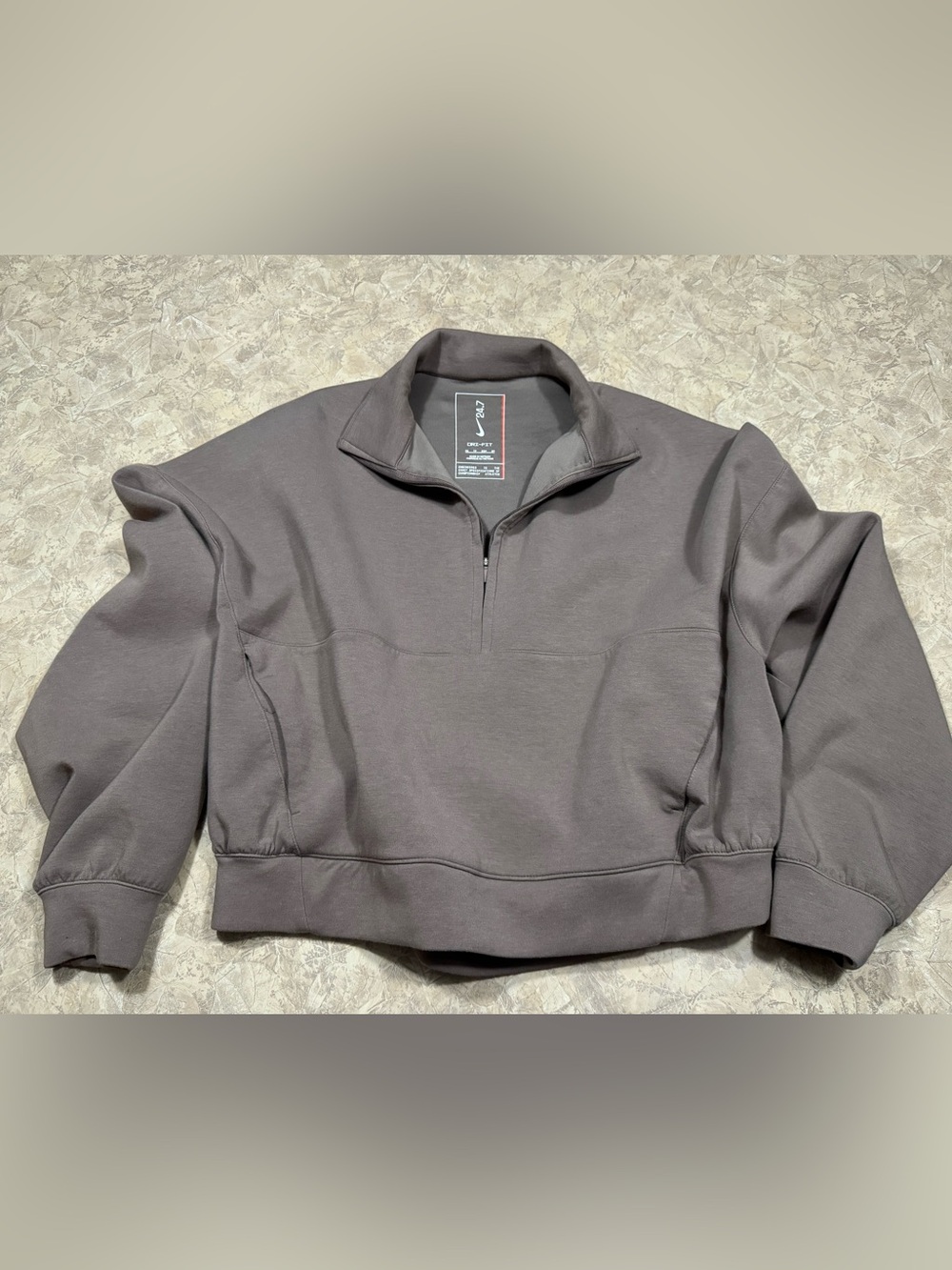 Nike women's  Half-Zip Shirt Jacket  24/7 performance Fri fit brown